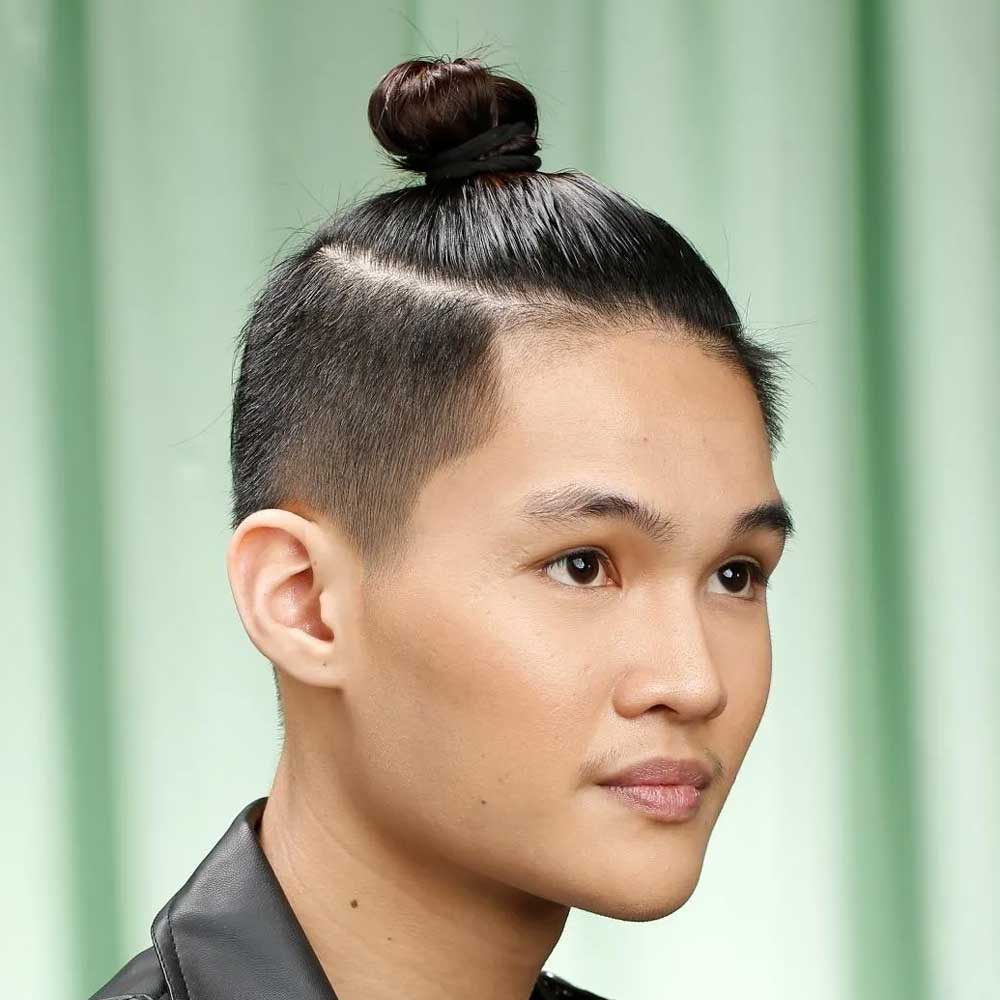 Samurai Bun (Top Knot) Sample 13