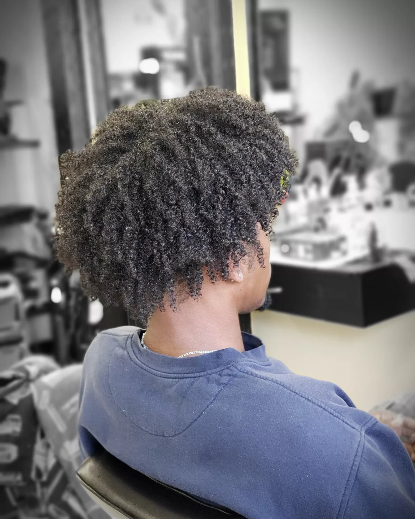 Twist-Out Sample 10