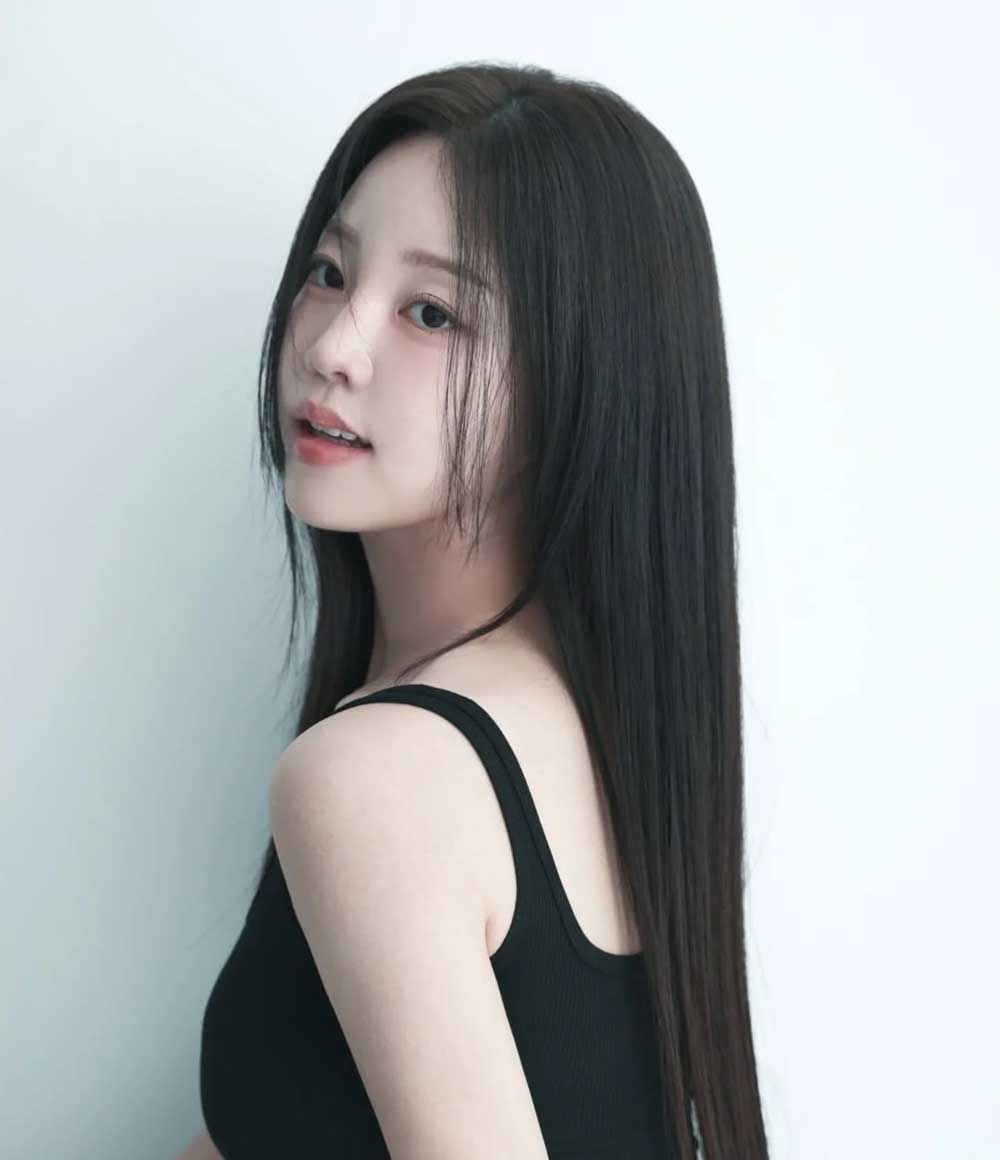 Long Straight Hair Sample 5