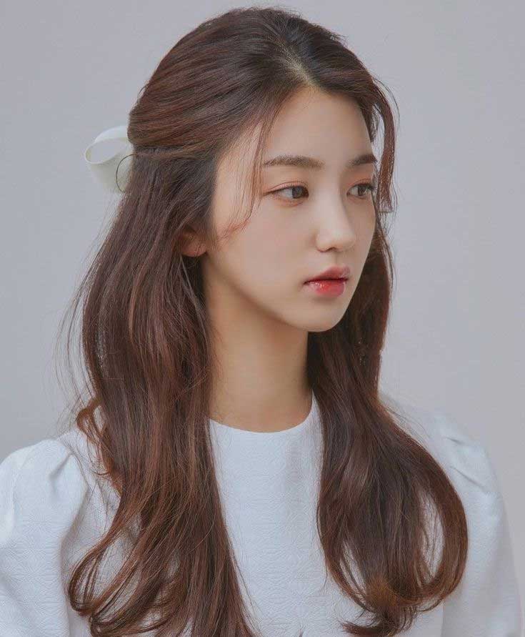 Half-Up, Half-Down Sample 11