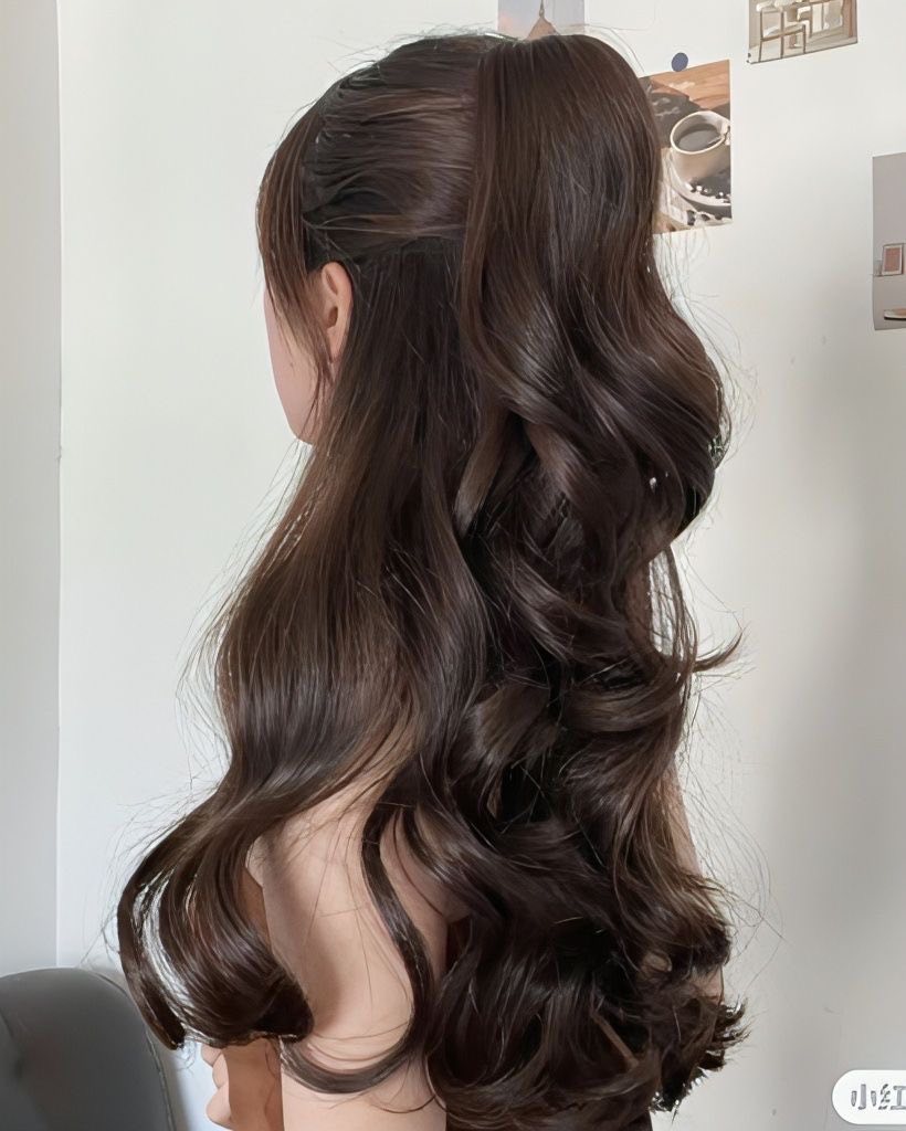 Half-Up, Half-Down Sample 3