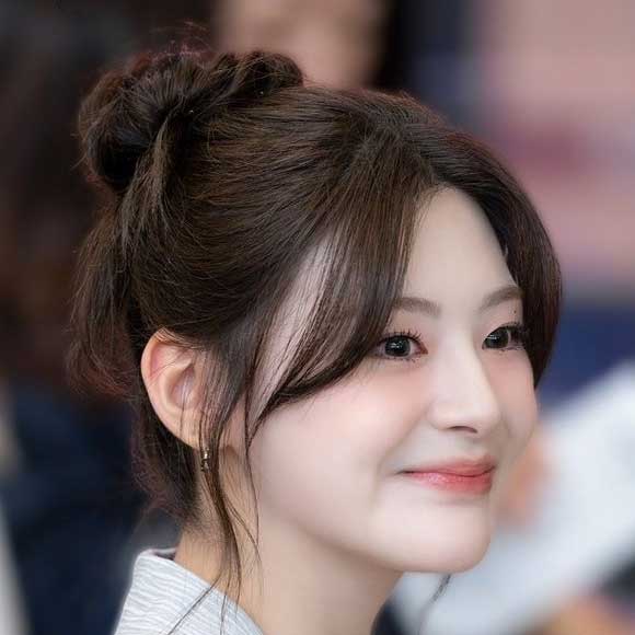 Messy Bun Sample 10