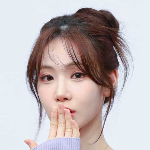 Messy Bun Sample 7