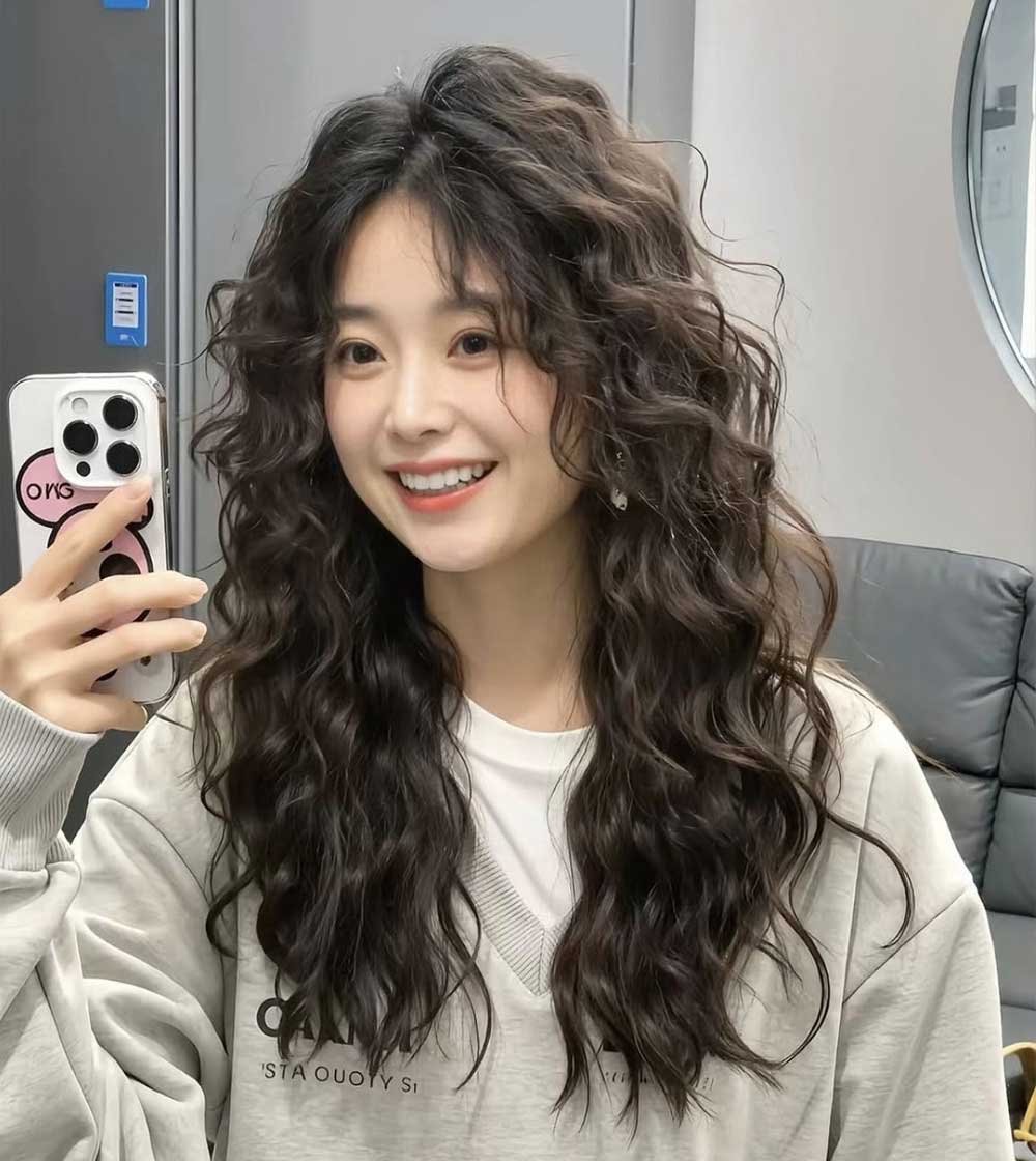 Curly Perm Sample 12
