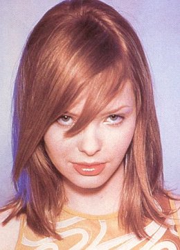 Miscellaneous Medium-Length Hairstyles Sample 15