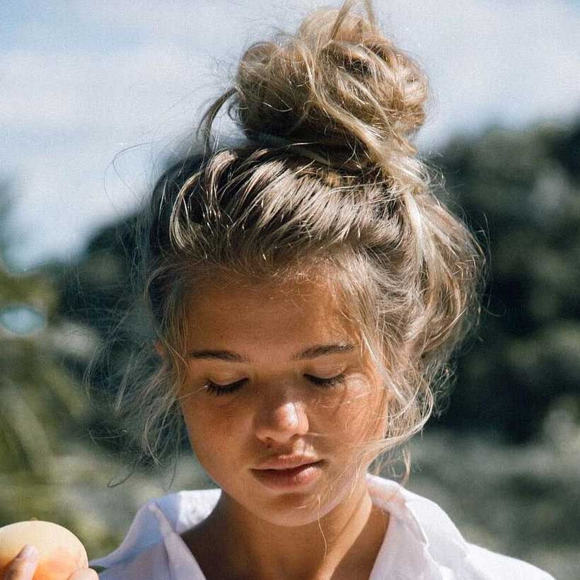 Messy Bun Sample 13